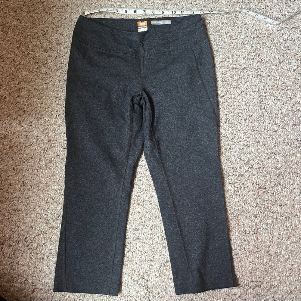 Lucy powermax hatha collection dark grey capri workout yoga leggings women med